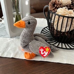 TY Beanie Baby Honks the Goose